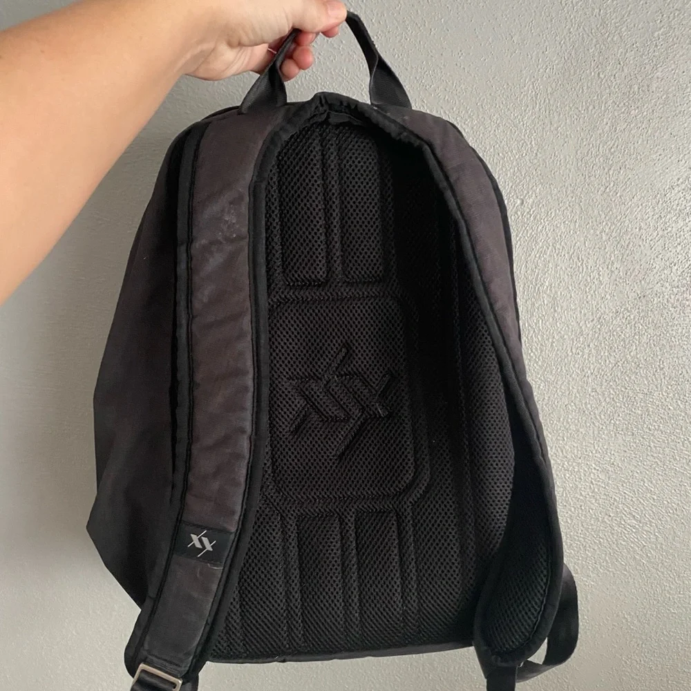 JuJuBe Backpack Diaper Bag Black Lightweight Commuter Neutral Baby Work Casual